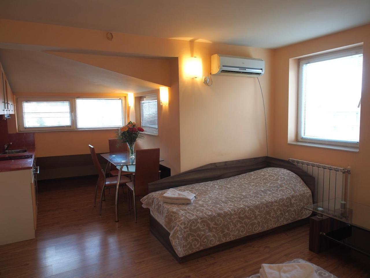 Hotel Maria Vratsa 외부 사진
